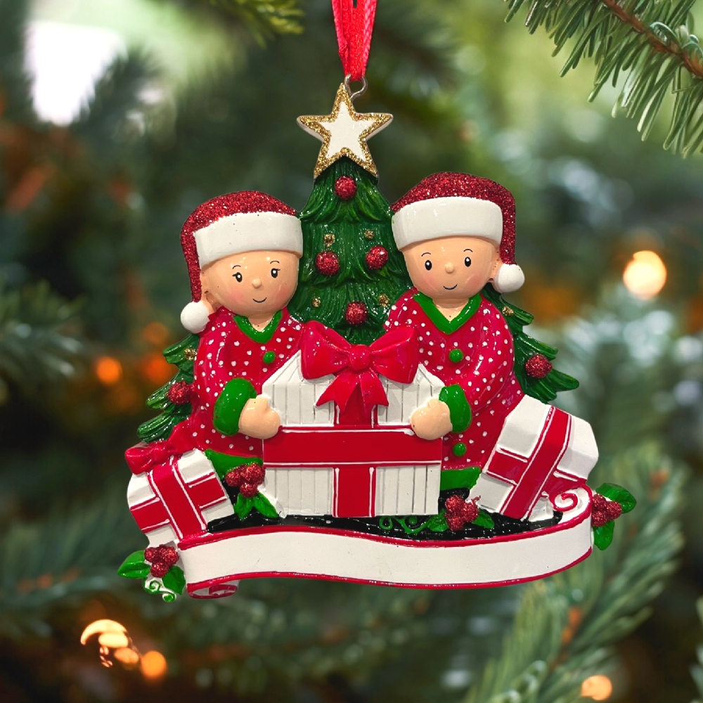 Christmas Tree Presents Personalised Family Decoration of 2,3,4,5,6