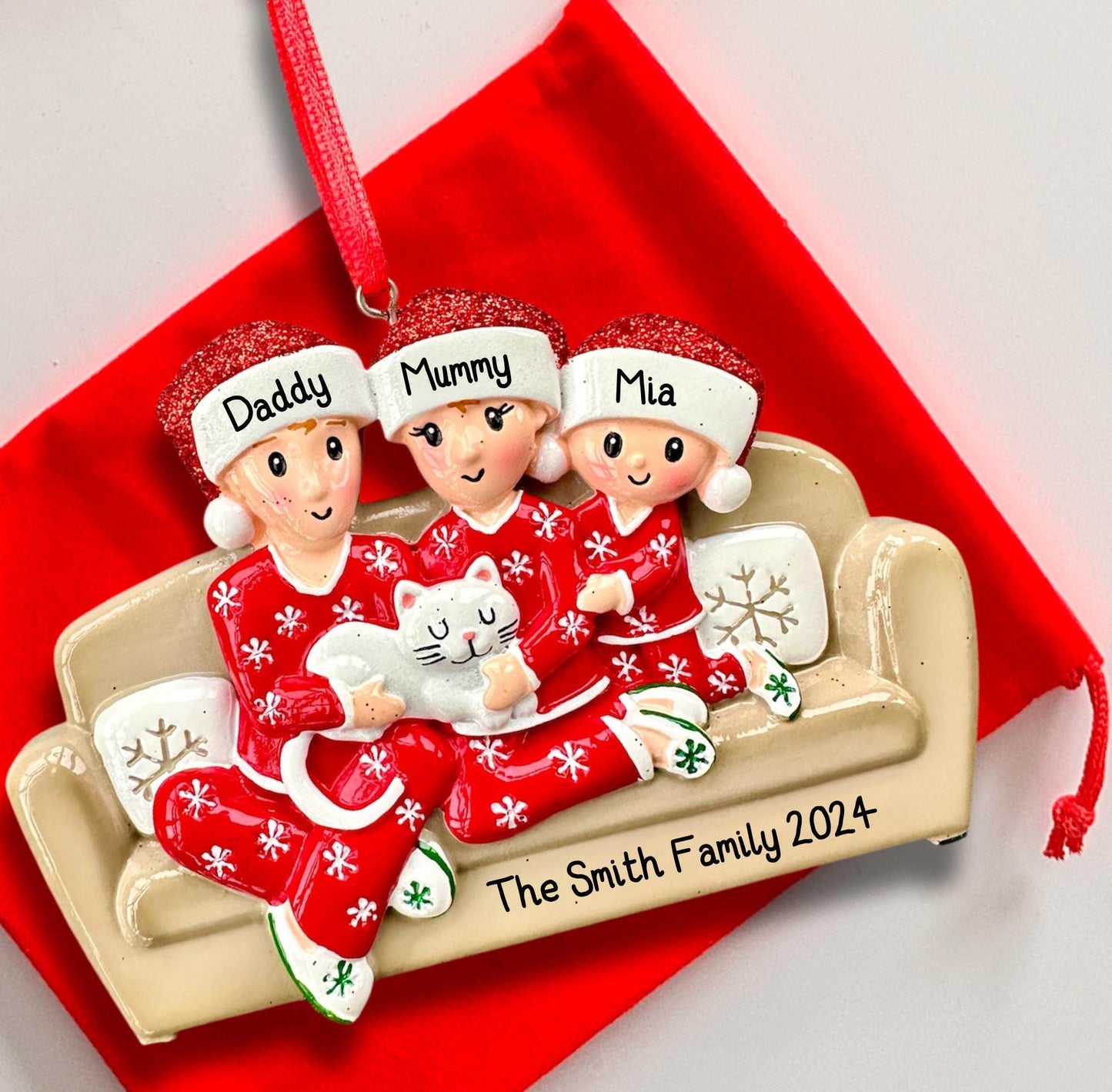 Personalised Family of 2 3 4 5 6 Family Ornament